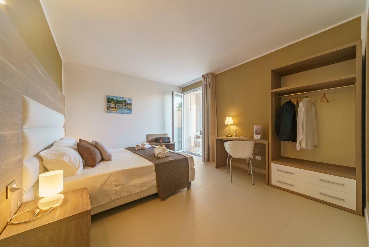 Travini Hotel Residence Марсала Екстериор снимка