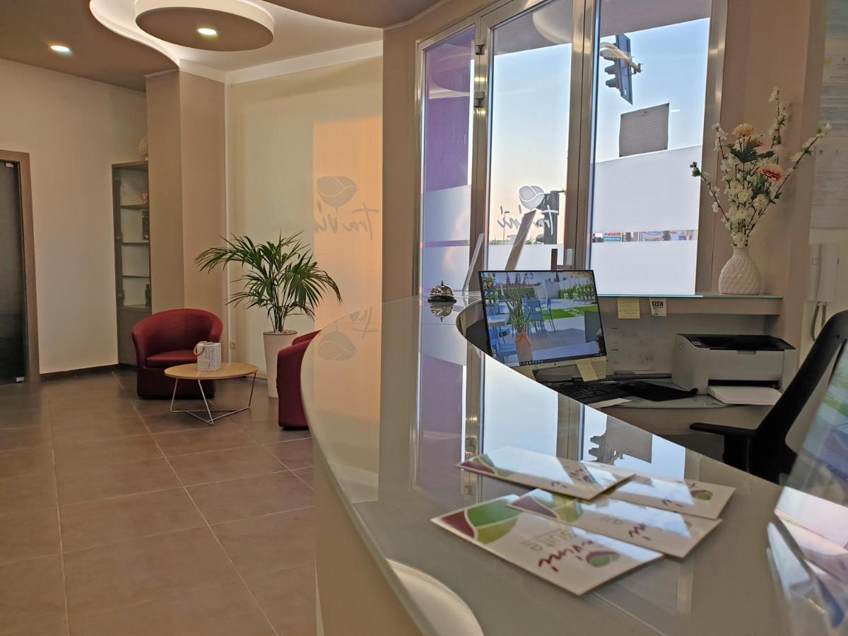 Travini Hotel Residence Марсала Екстериор снимка
